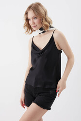 İp Askılı Degaje Yaka Saten Bluz - 48