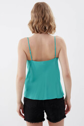 İp Askılı Degaje Yaka Saten Bluz - 55