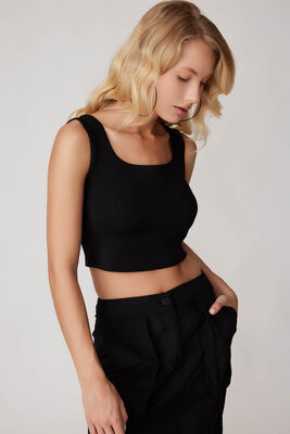 Kalın Askılı Crop Bluz - Thumbnail (7)