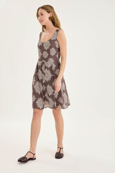 Kalın Askılı Desenli Pileli Mini Elbise - 7