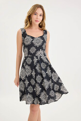 Kalın Askılı Desenli Pileli Mini Elbise - 13