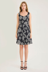 Kalın Askılı Desenli Pileli Mini Elbise - 15