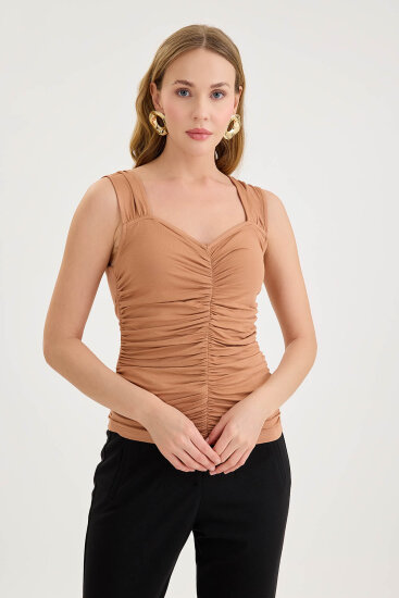 Kalın Askılı Önü Büzgülü Bluz - 7