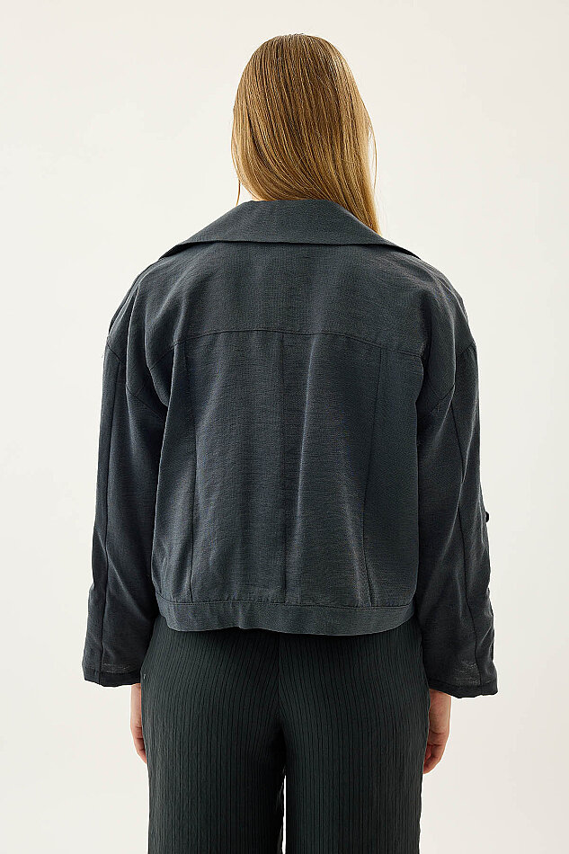 Kapak Cepli Kol Detaylı Crop Gömlek - 20