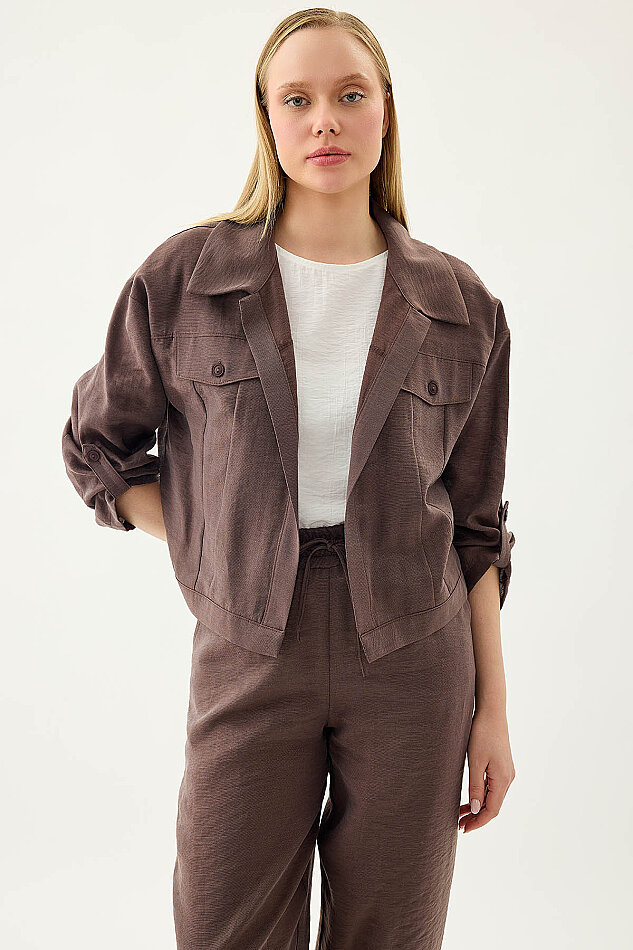 Kapak Cepli Kol Detaylı Crop Gömlek - 25