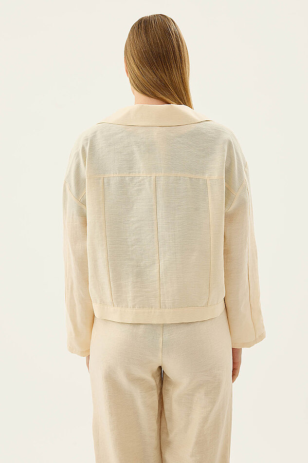 Kapak Cepli Kol Detaylı Crop Gömlek - 31