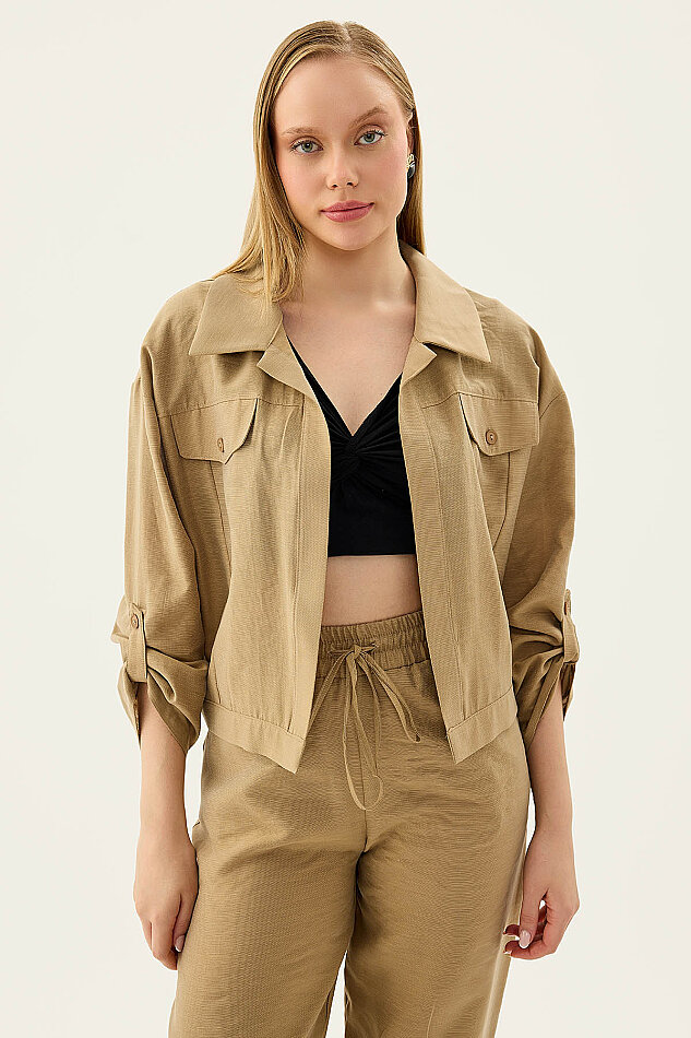 Kapak Cepli Kol Detaylı Crop Gömlek - 32