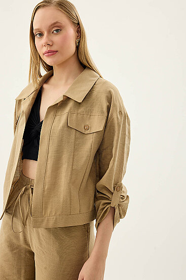 Kapak Cepli Kol Detaylı Crop Gömlek - 33