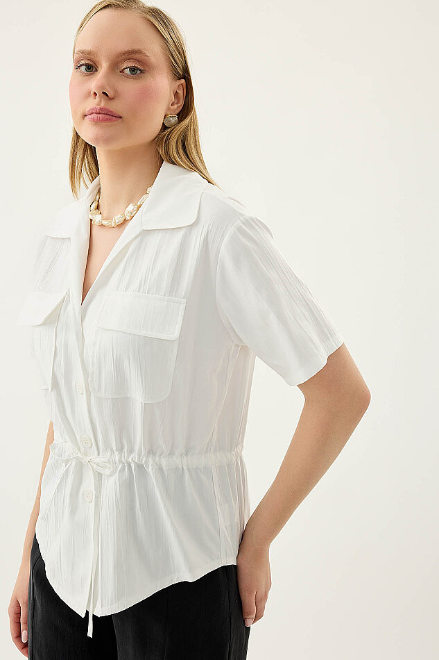 Kapak Cepli Önü Büzgülü Kısa Kol Bluz - 7