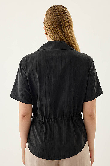 Kapak Cepli Önü Büzgülü Kısa Kol Bluz - 24