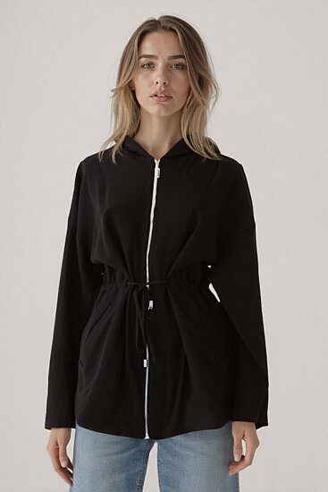 Kapüşonlu Beli Büzgülü Fermuarlı İnce Ceket - 17