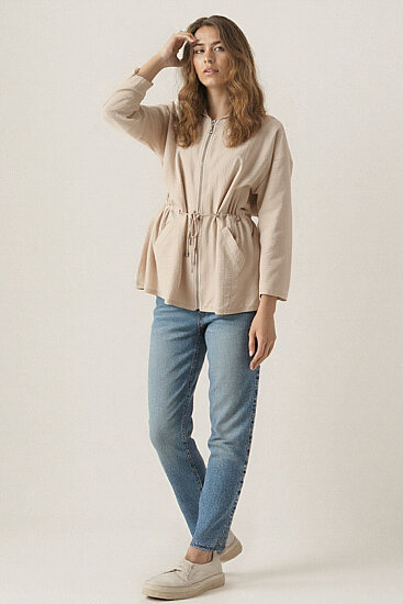 Kapüşonlu Beli Büzgülü Fermuarlı İnce Ceket - 20