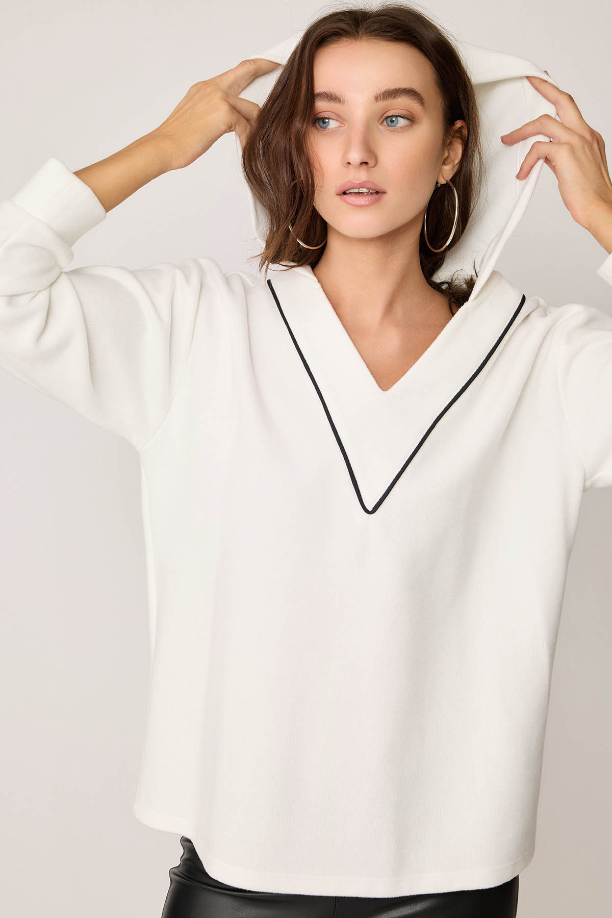 Kapu onlu V Yaka Orme Sweatshirt Triko V TR N