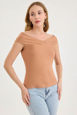 Kayık Yaka Bluz - 3