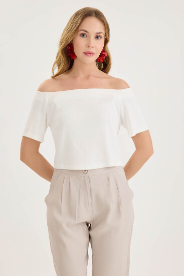 Kayık Yaka Crop Bluz - 3