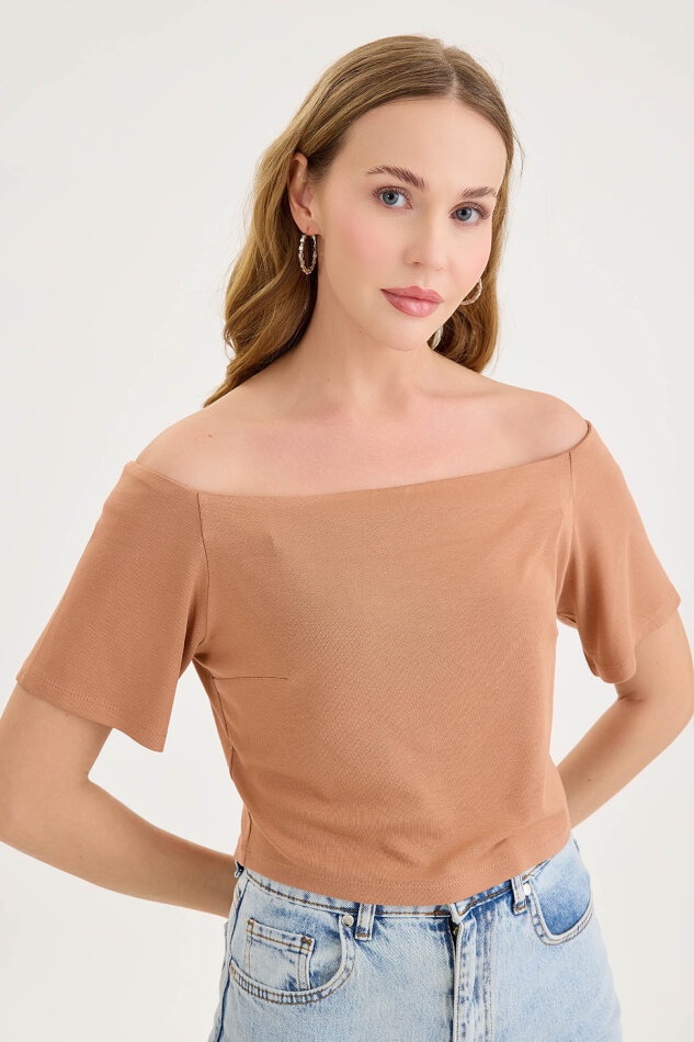 Kayık Yaka Crop Bluz - 12