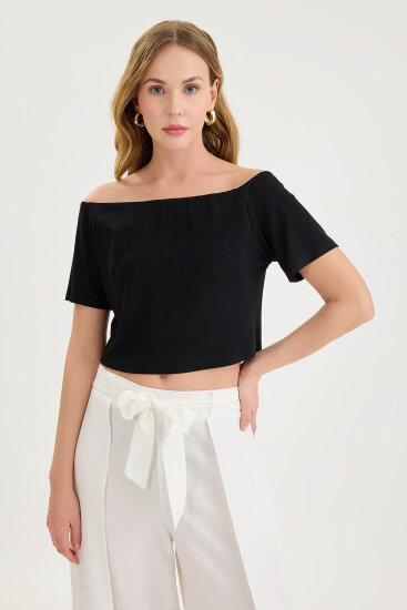 Kayık Yaka Crop Bluz - 13