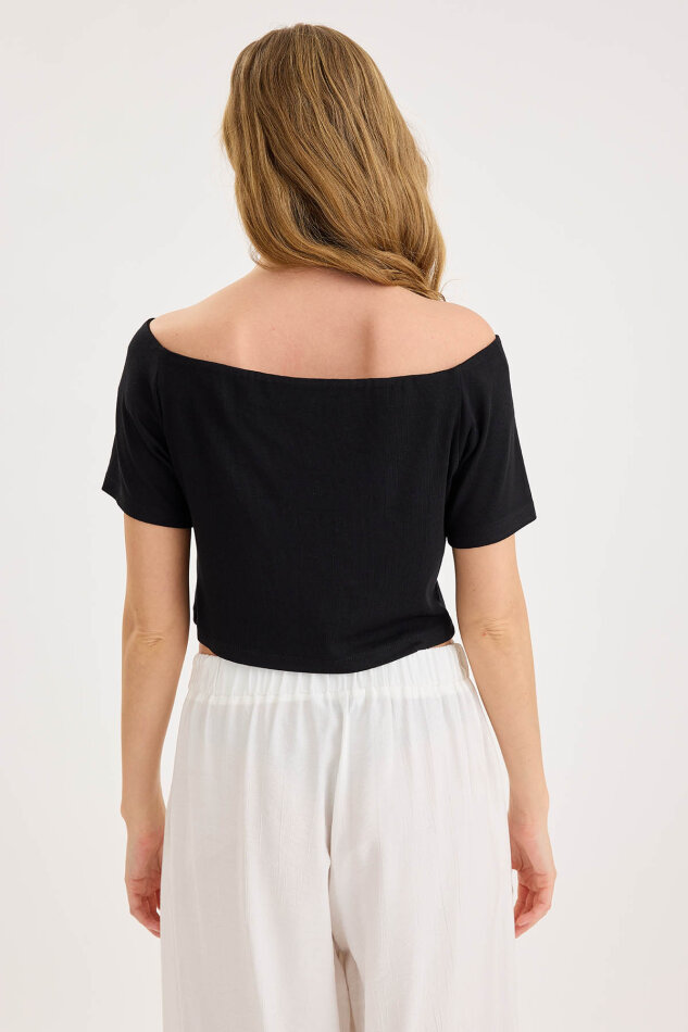 Kayık Yaka Crop Bluz - 17