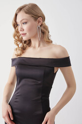 Kayık Yaka Ucu Volanlı Elbise - 8