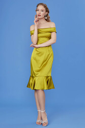 Kayık Yaka Ucu Volanlı Elbise - 16