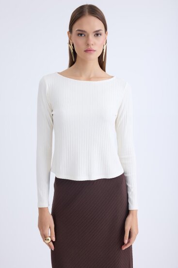 Kayık Yaka Uzun Kol Bluz - 10