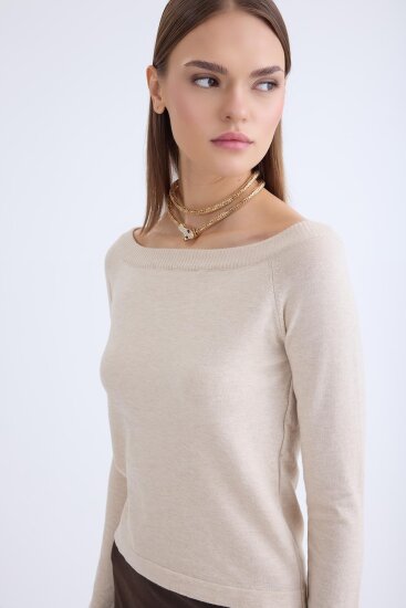 Kayık Yaka Uzun Kol Triko Bluz - 12