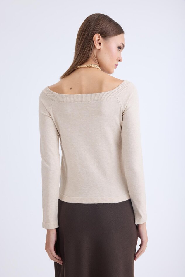 Kayık Yaka Uzun Kol Triko Bluz - 14