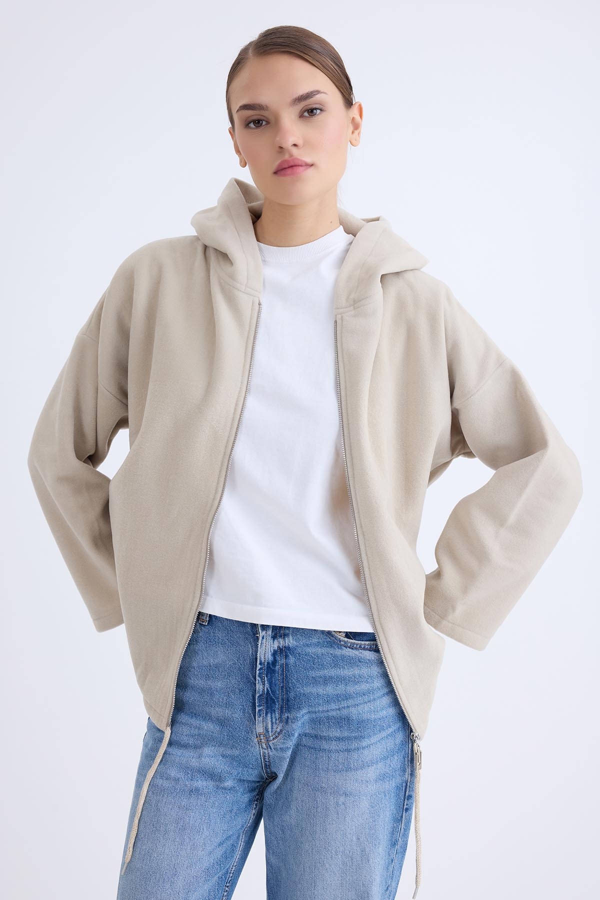 Şapkalı Arkası Uzun Ceket - Thumbnail