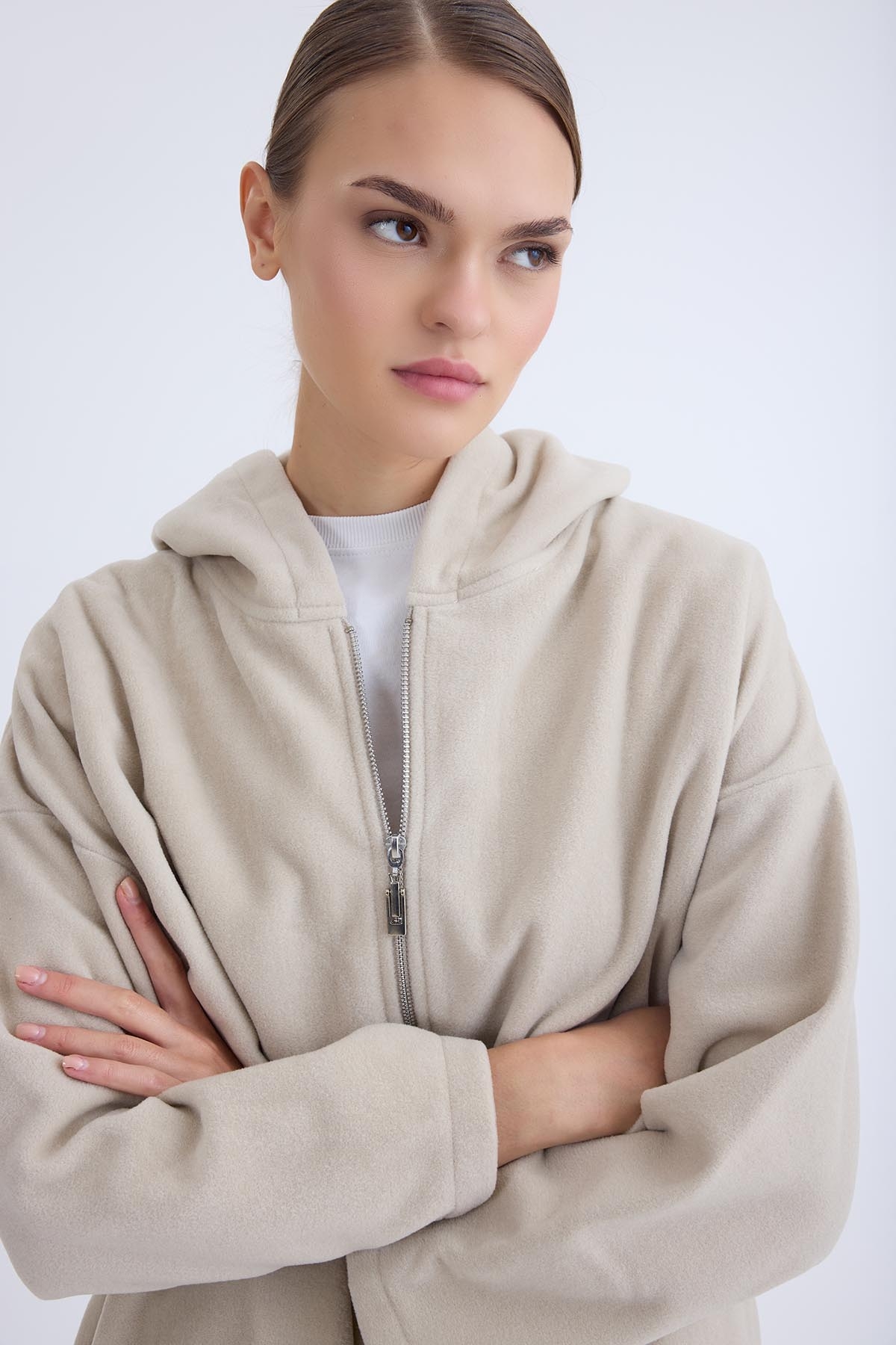 Şapkalı Arkası Uzun Ceket - Thumbnail