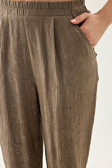 Kendinden Desenli Beli Lastikli Pileli Havuç Pantolon - 4