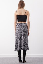 Kendinden Desenli Etek - 5