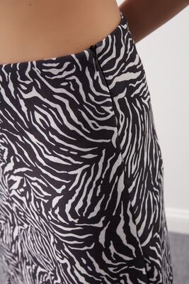 Kendinden Desenli Etek - 2