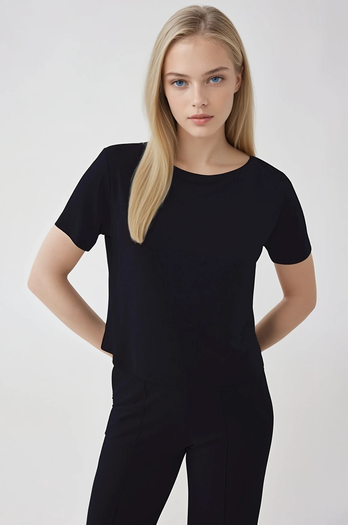 Kısa Kol Rahat Bluz - Thumbnail