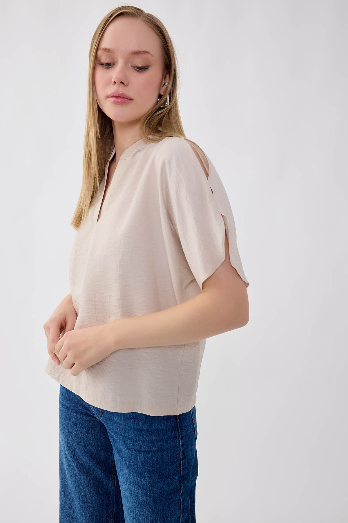 Krinkıl Kumaş Kol Detaylı Bluz - Thumbnail