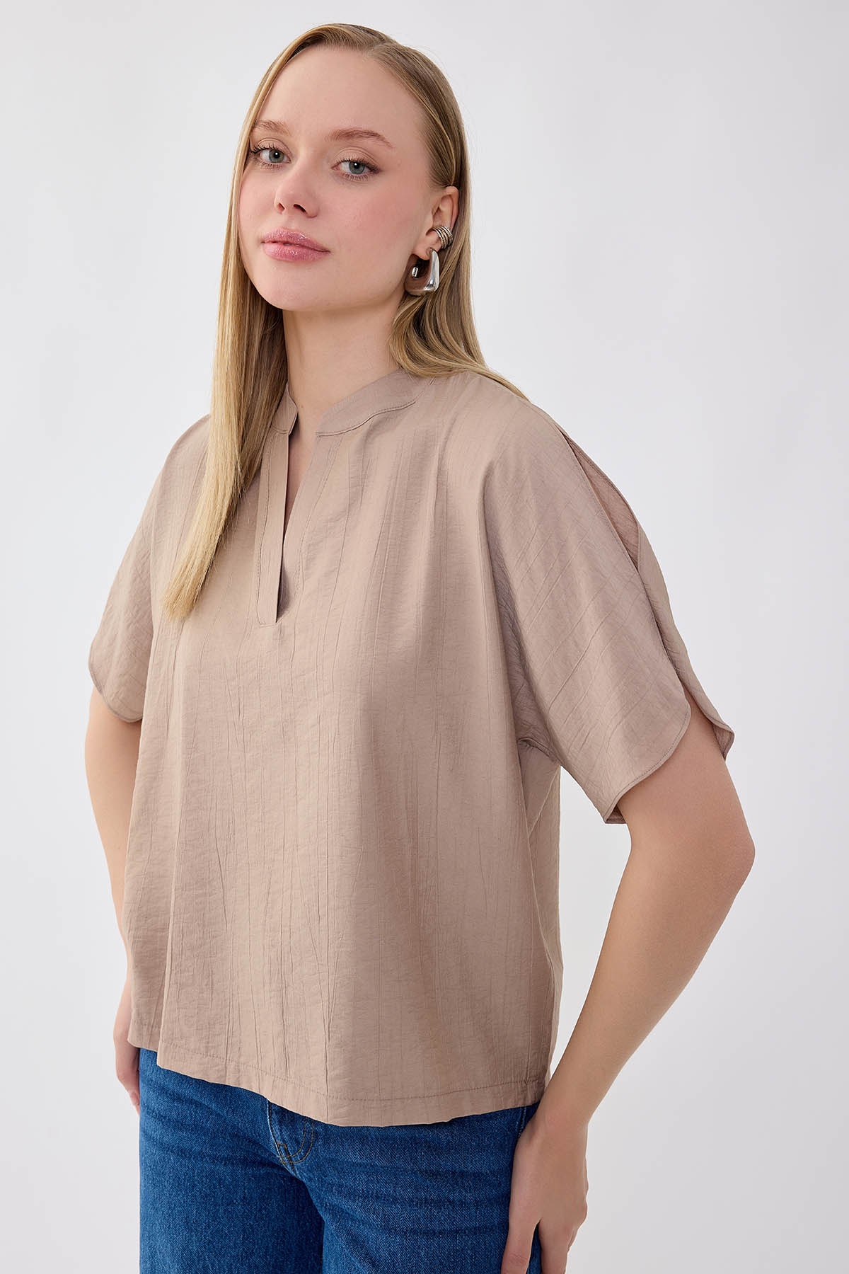 Krinkıl Kumaş Kol Detaylı Bluz - Thumbnail