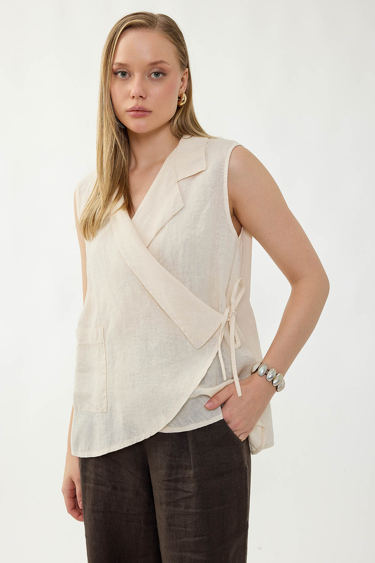 %100 Keten Kruvaze Yaka Bağlamalı Bluz - Thumbnail