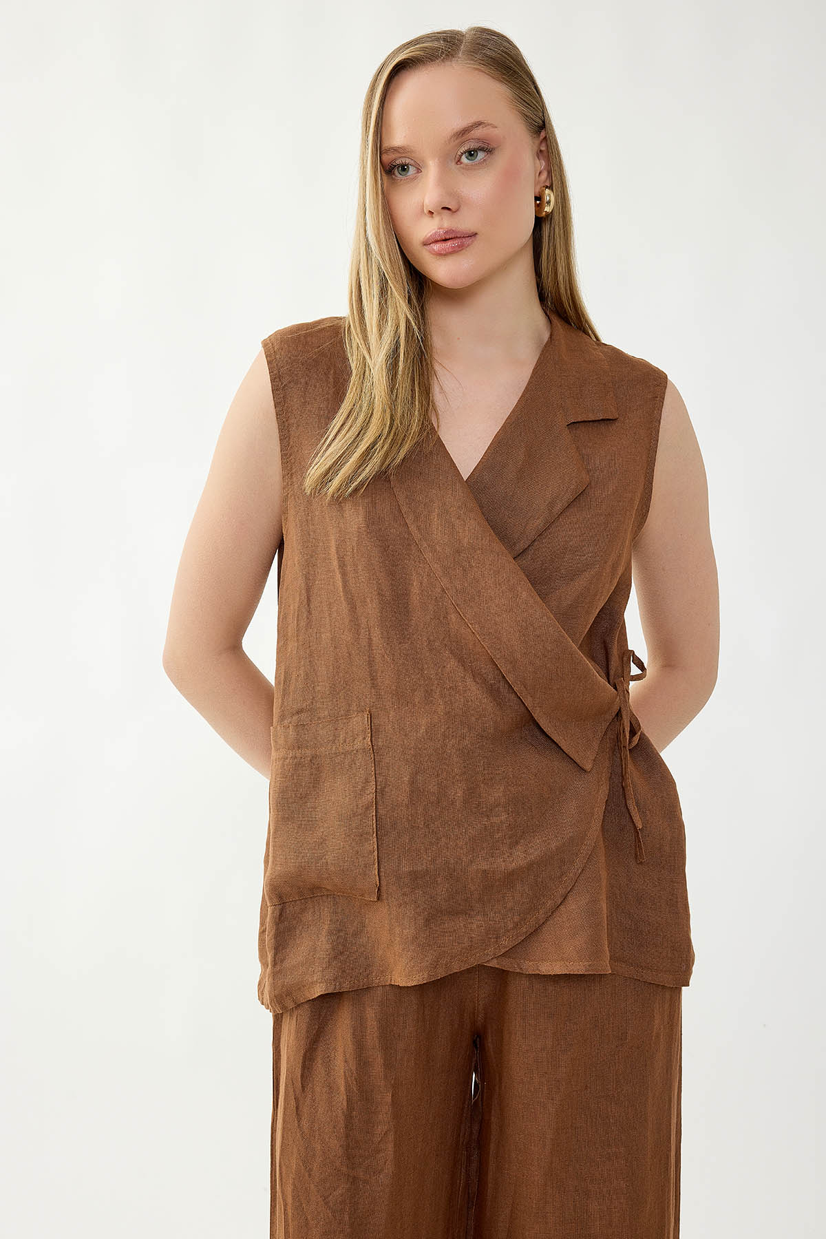 %100 Keten Kruvaze Yaka Bağlamalı Bluz - Thumbnail