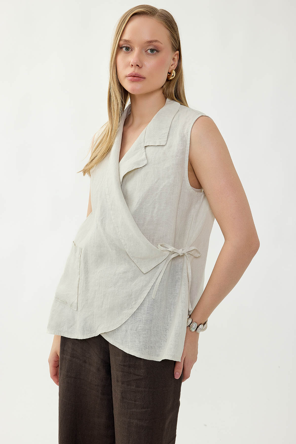 %100 Keten Kruvaze Yaka Bağlamalı Bluz - Thumbnail