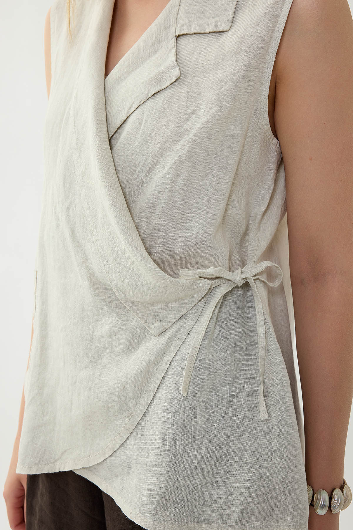 %100 Keten Kruvaze Yaka Bağlamalı Bluz - Thumbnail