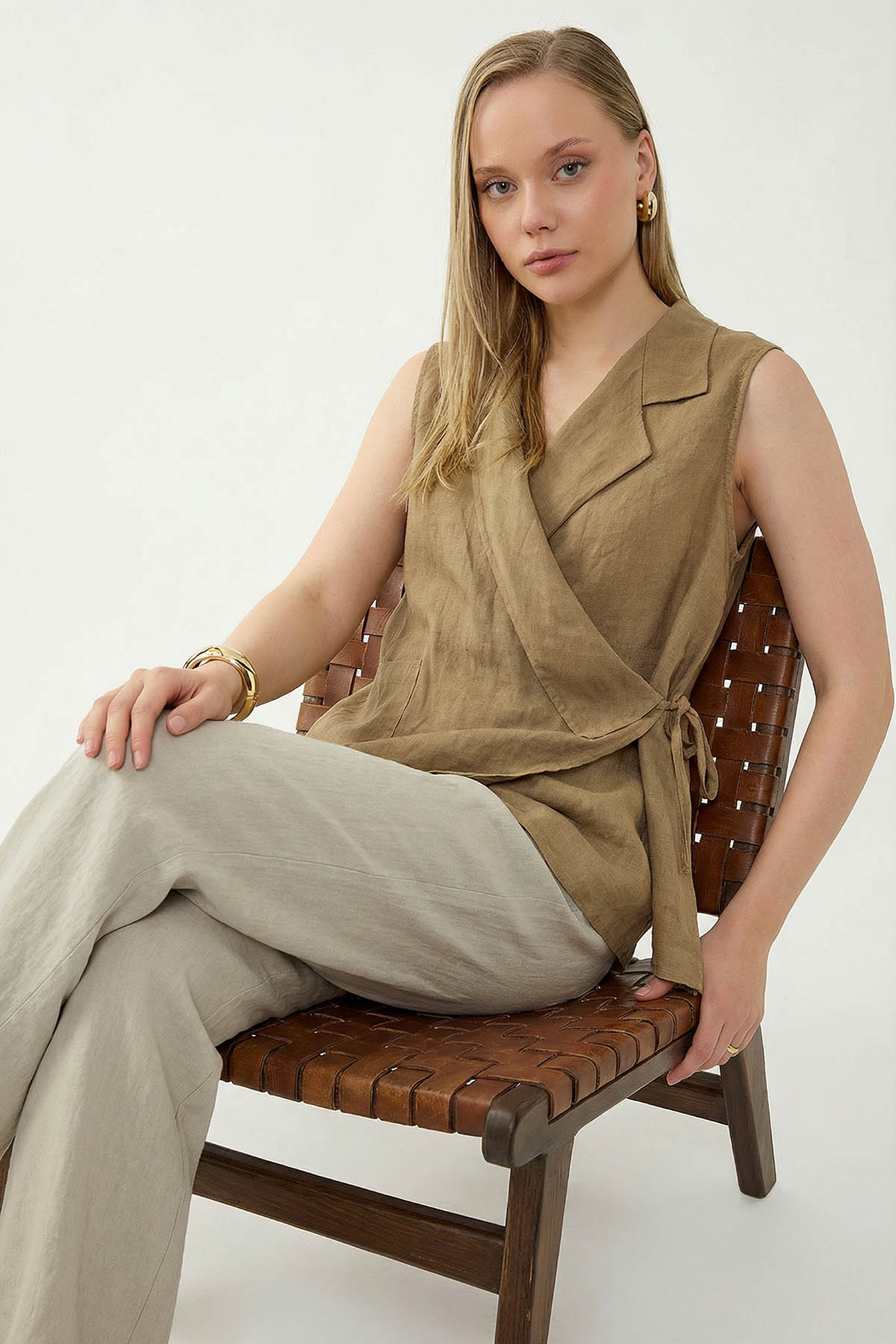 %100 Keten Kruvaze Yaka Bağlamalı Bluz - Thumbnail