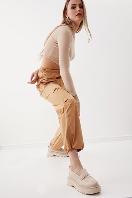 Lastik Detaylı Paraşüt Kumaş Pantolon - Thumbnail (7)