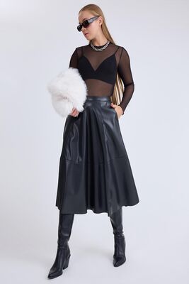 Midi Boy Parçalı Cepli Deri Etek (1)