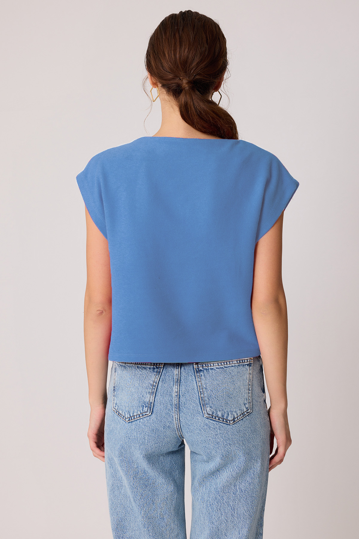 Omuz Kısmı Büzgülü Kısa Kol Triko Bluz - Thumbnail