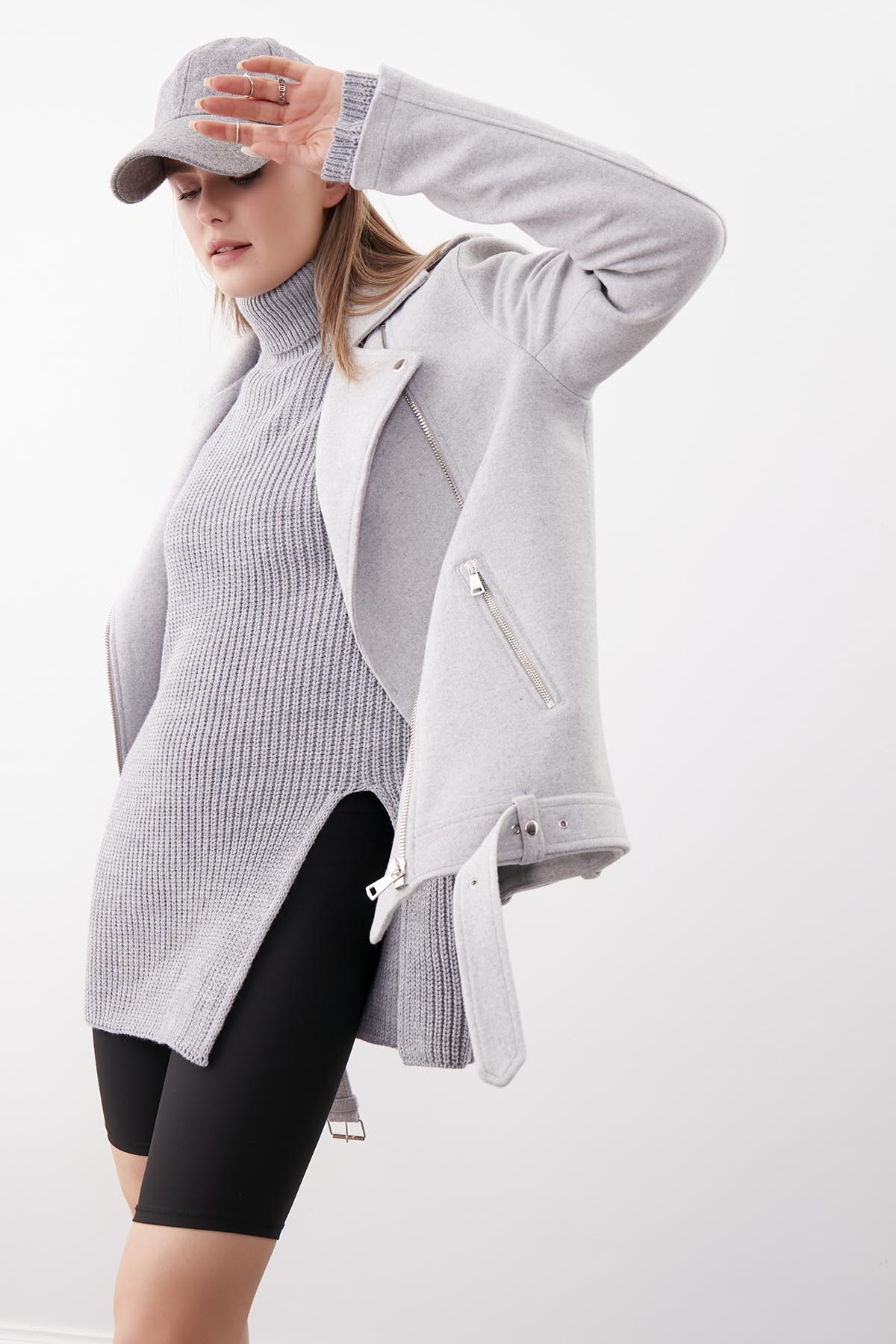 Omuzda Apolet Detaylı Kemerli Kaşe Ceket - Thumbnail