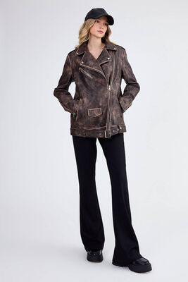 Omuzda Apolet Detaylı Kemerli Suni Deri Ceket - Thumbnail (9)