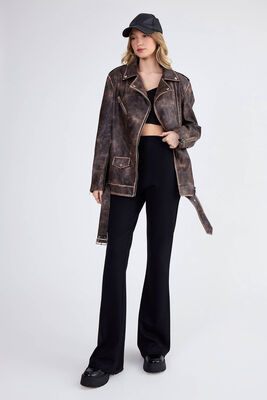 Omuzda Apolet Detaylı Kemerli Suni Deri Ceket - Thumbnail (14)