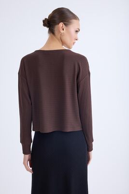 Omuzu Düğmeli Geniş Yaka Bluz - Thumbnail (14)