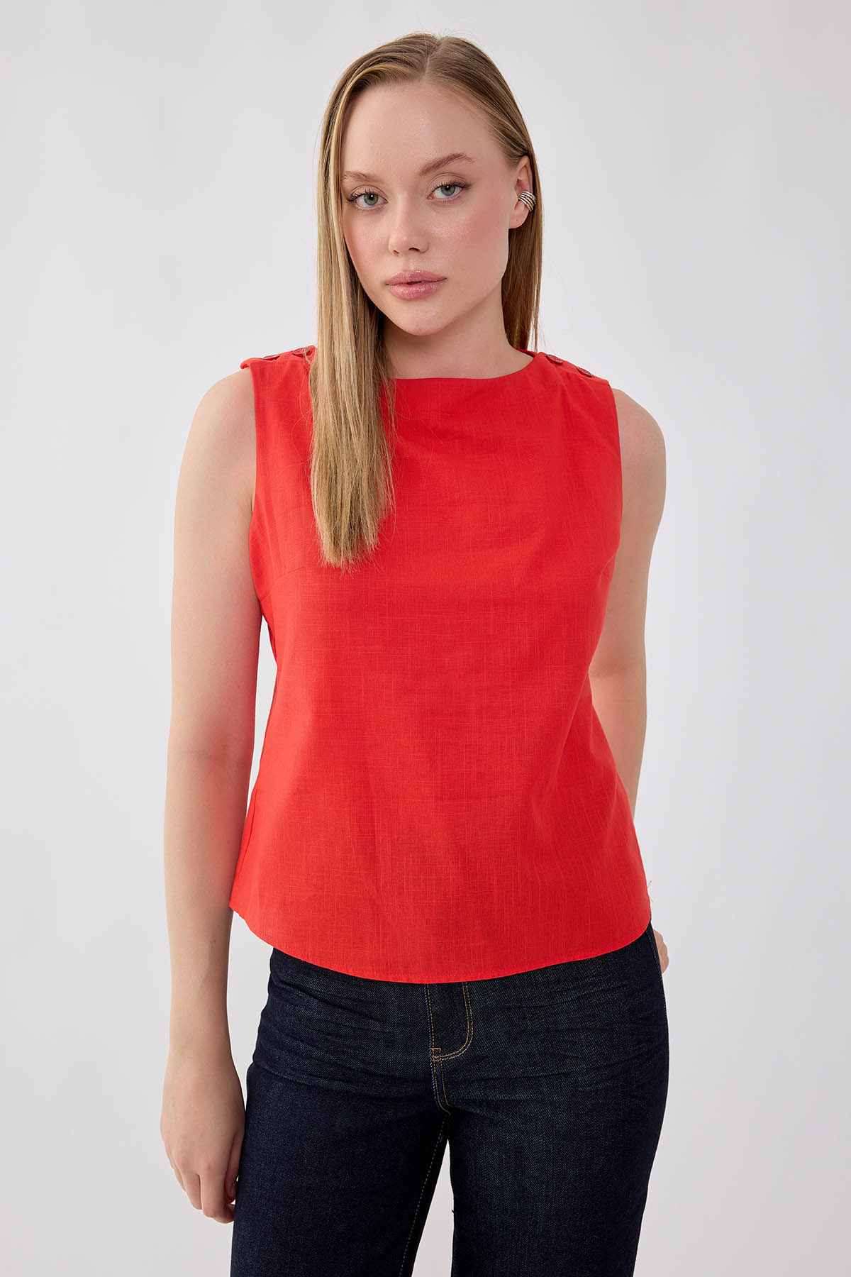 VİTRİN - Omuzu Düğmeli Viskon Keten Bluz