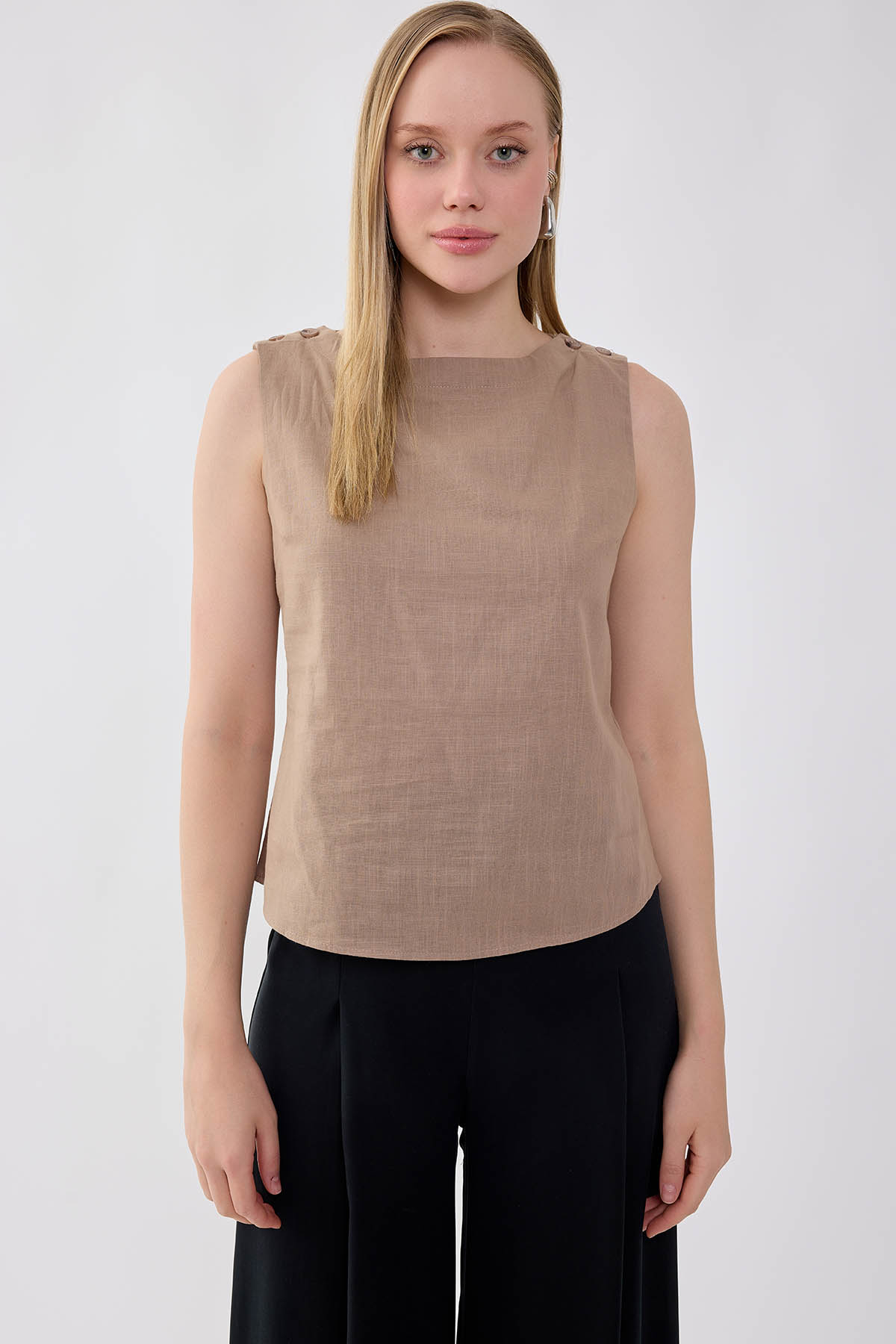 Omuzu Düğmeli Viskon Keten Bluz - Thumbnail