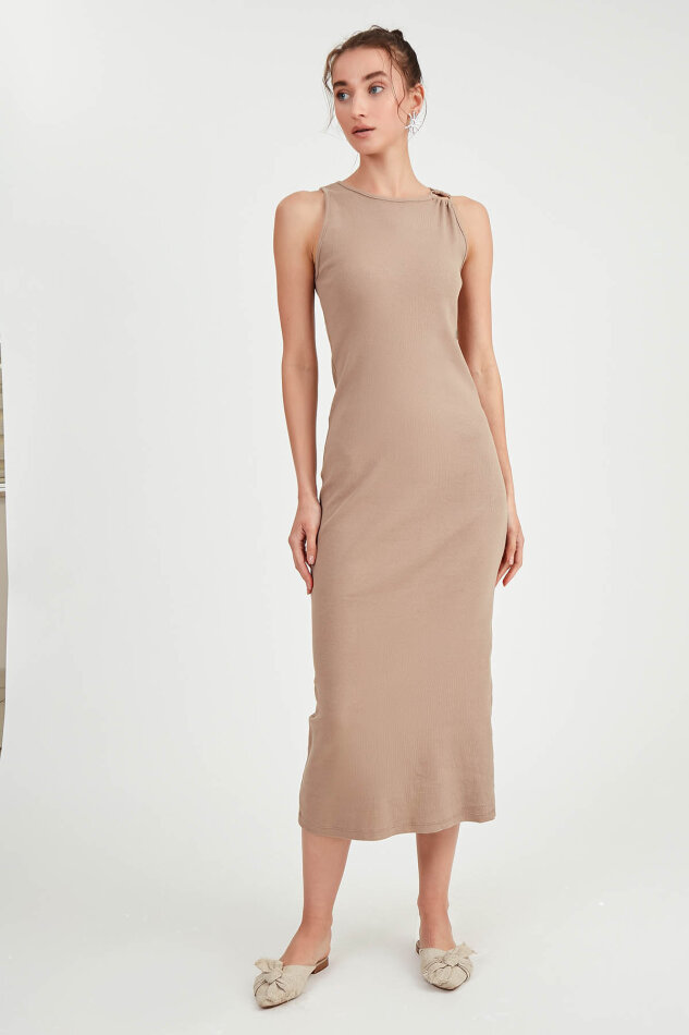 Omuzu Tokalı Uzun Örme Elbise - 13